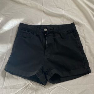 Black shorts form Shein